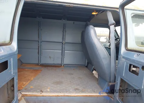 1986 Dodge Ram Van B350 z USA, uszkodzony, nr VIN 2B7JB33T1GK611511